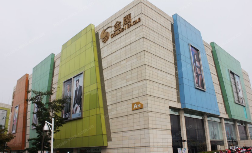 广灵金鹰奥莱城